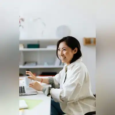 罗莉泽